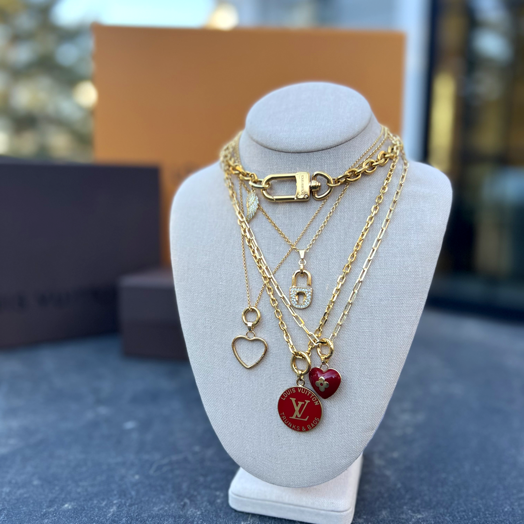 Louis vuitton love necklace online